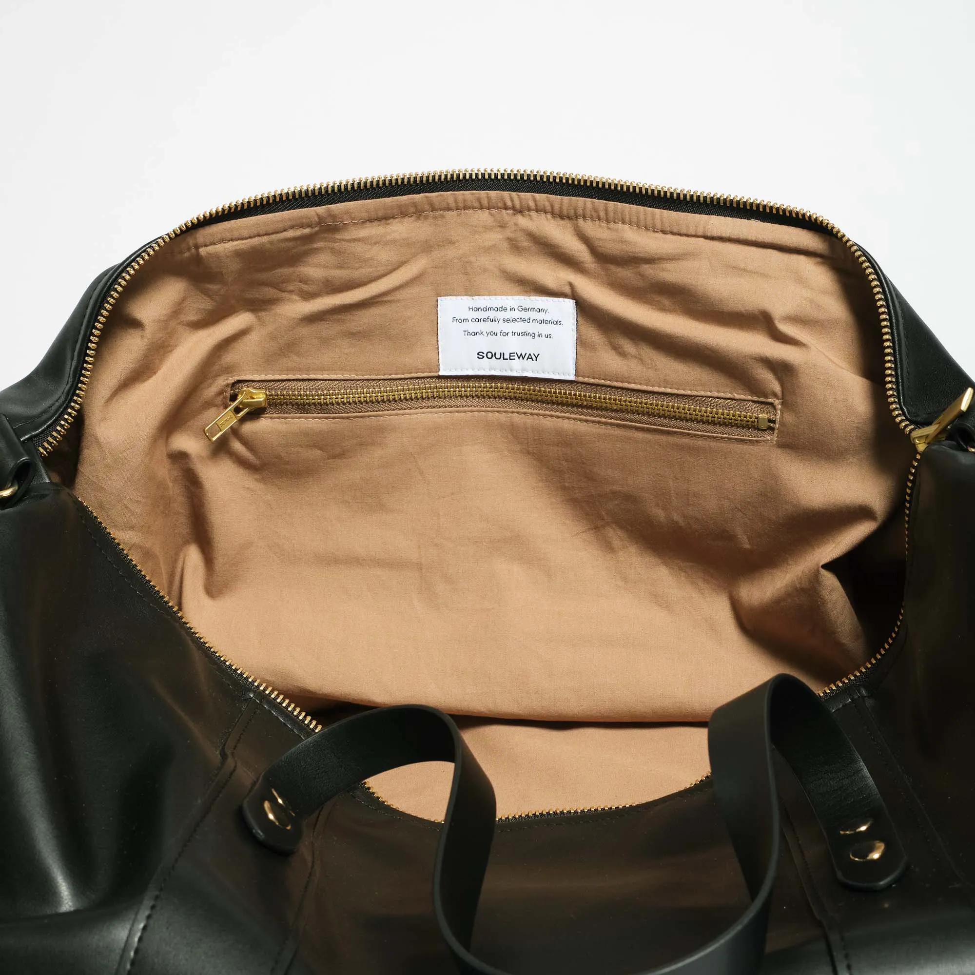 Oleatex Vegan Olive Leather Classic Weekender | Night Black