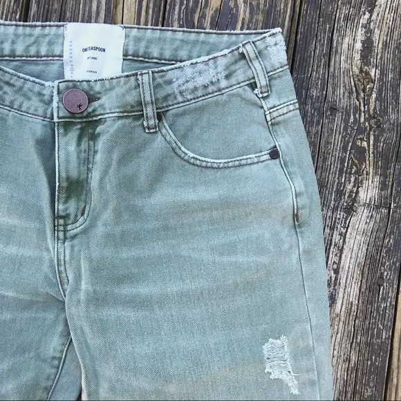 One Teaspoon | Quarter Length |Distressed Jeans