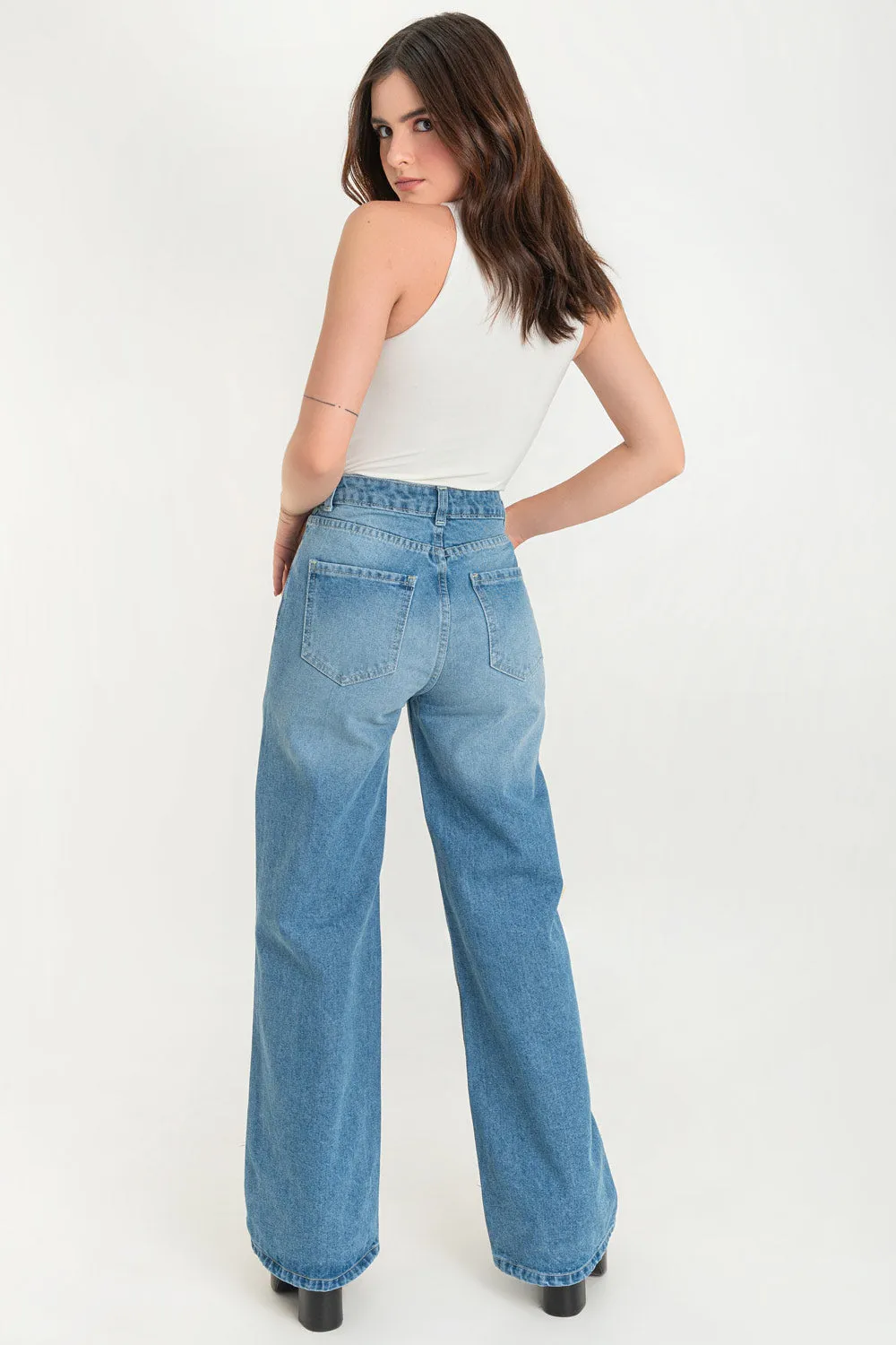 Pantalón wide leg de denim tiro alto