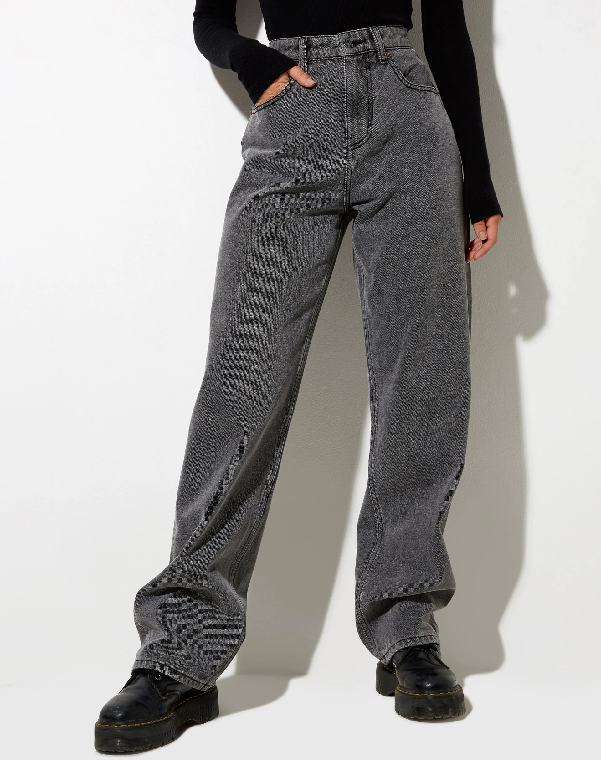 Parallel Jeans in Smoke Grey