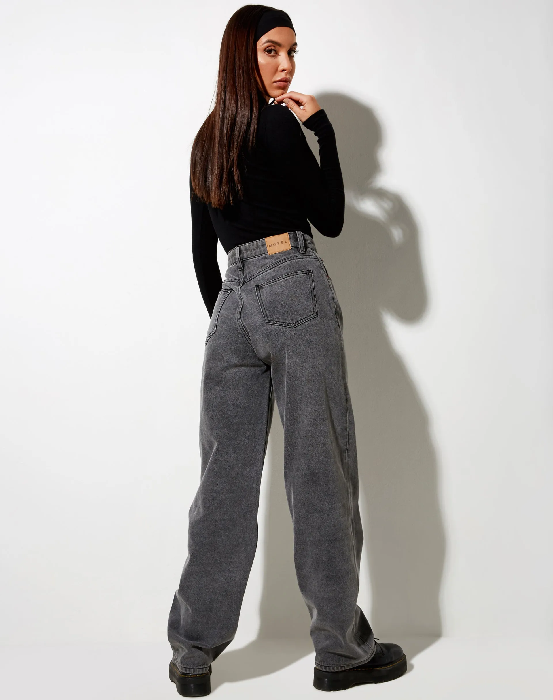 Parallel Jeans in Smoke Grey