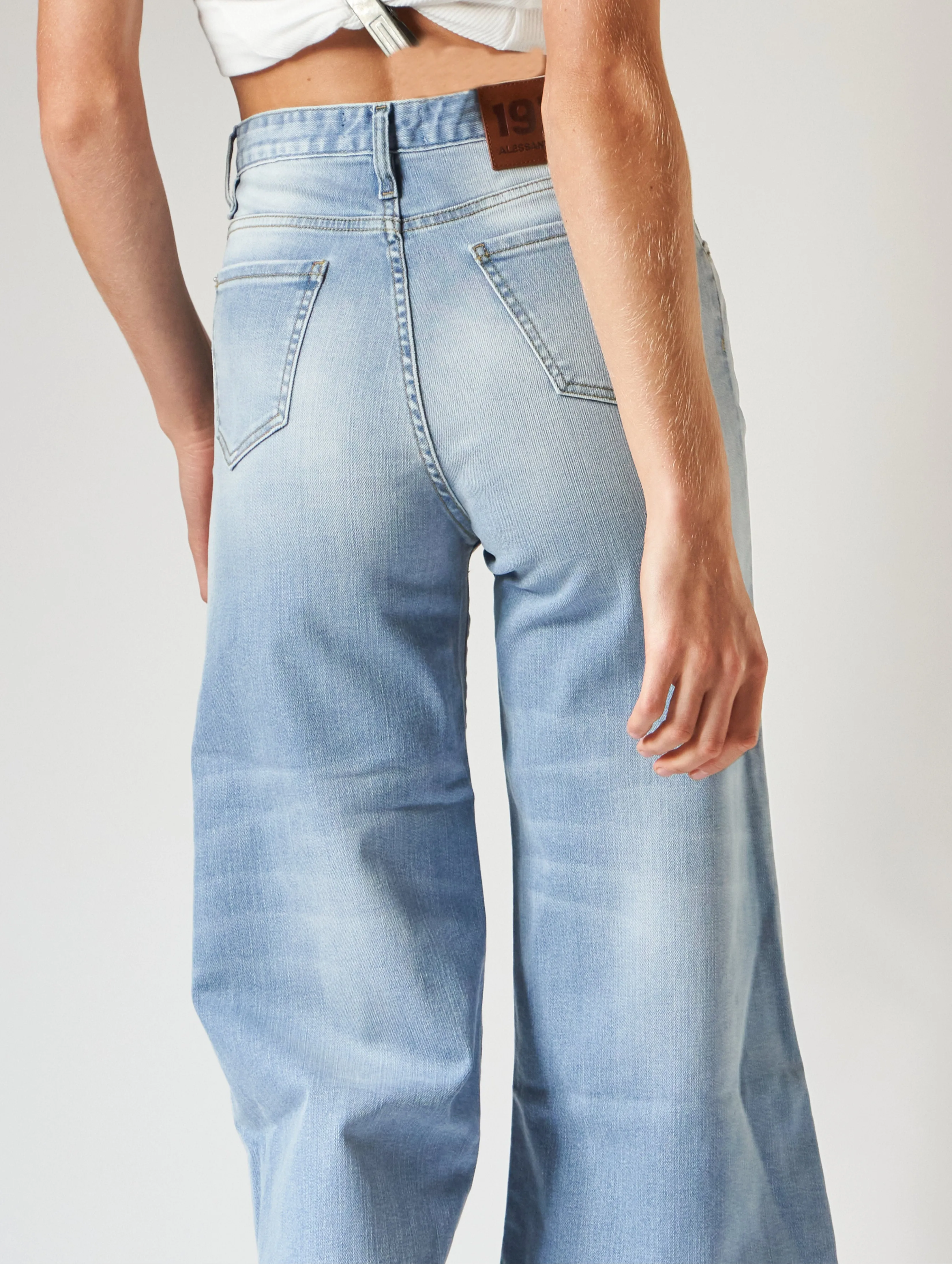 PATTI WIDE FLARED JEANS IN LIGHT BLUE- Woman