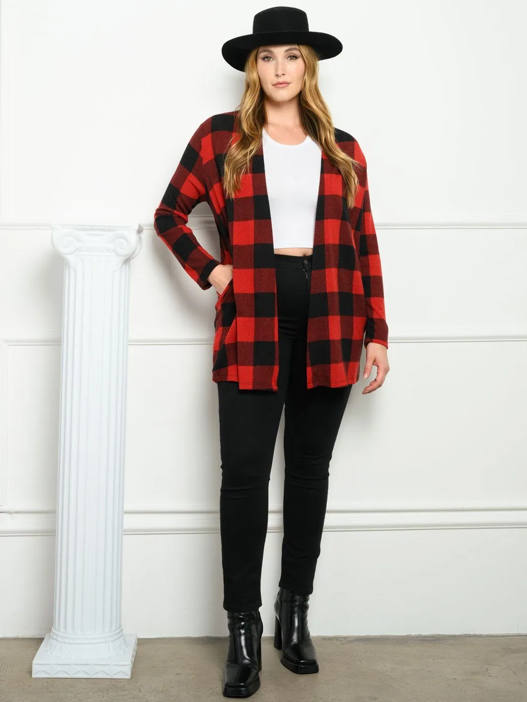 PLUS SIZE PLAID WITH POCKETS LONG SLEEVE CARDIGAN