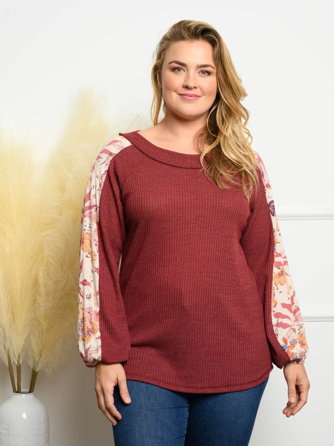 PLUS SIZE SOLID WAFFLE CONTRAST PRINT TOP