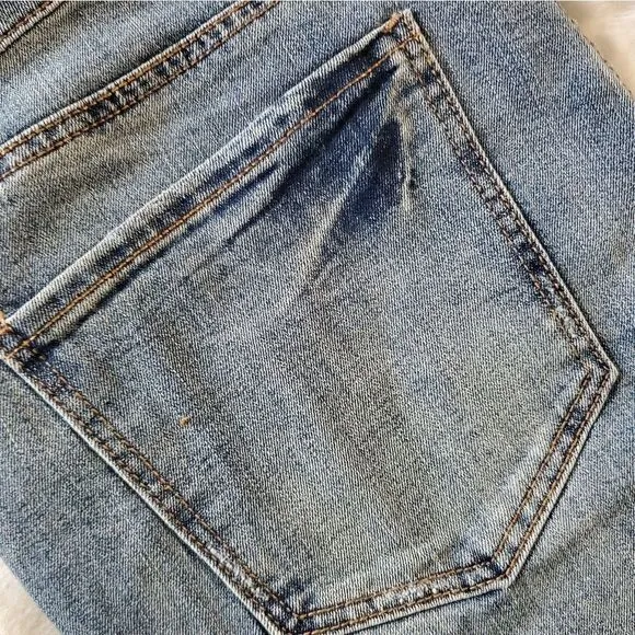 Plus Size! 7Seven Stretch D Lightly Distressed/ Vintage Denim Ankle Jeans