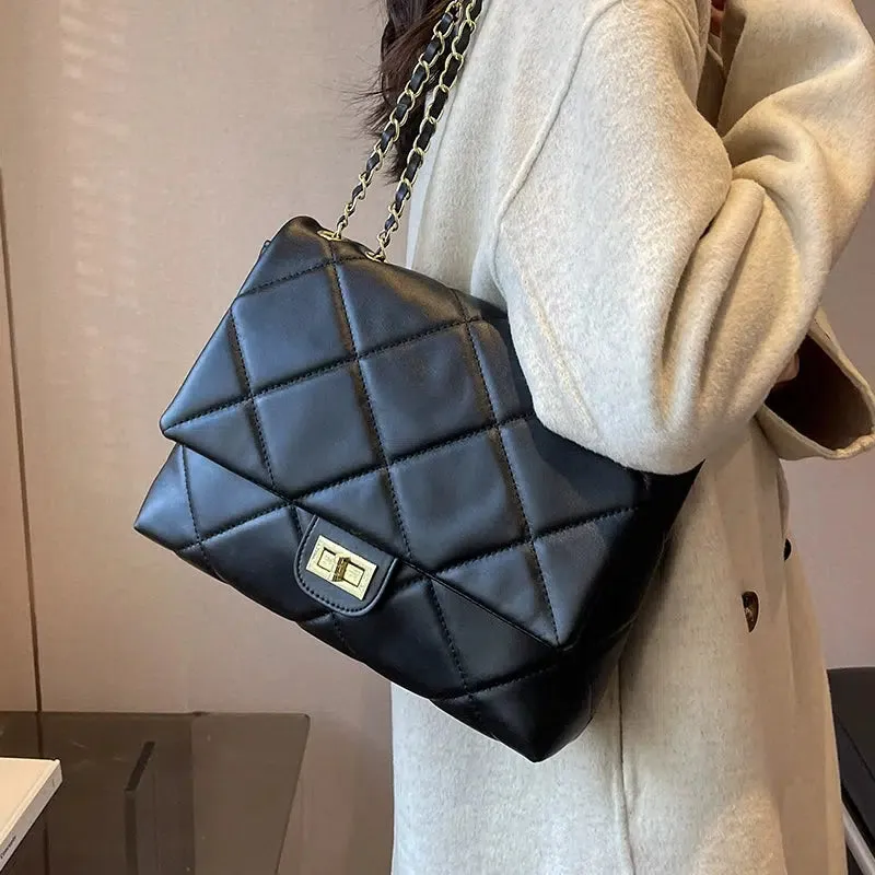 Quilted Chain Small Square Bag
