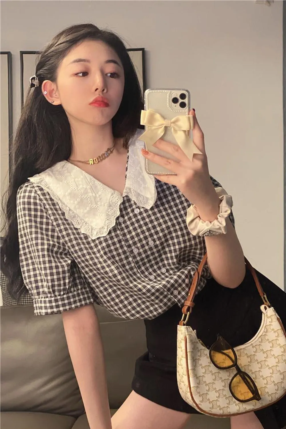 Retro Doll Collar Short Sleeve Plaid Shirt