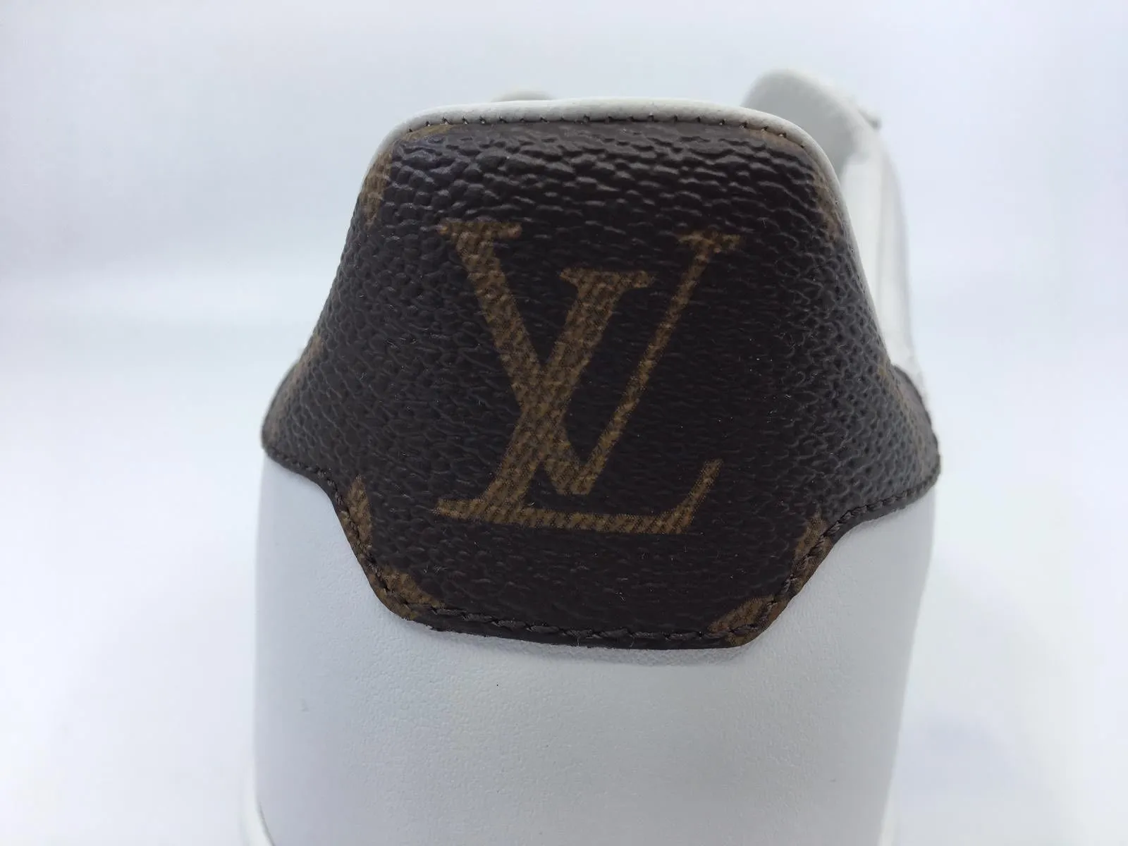 Rivoli Sneaker