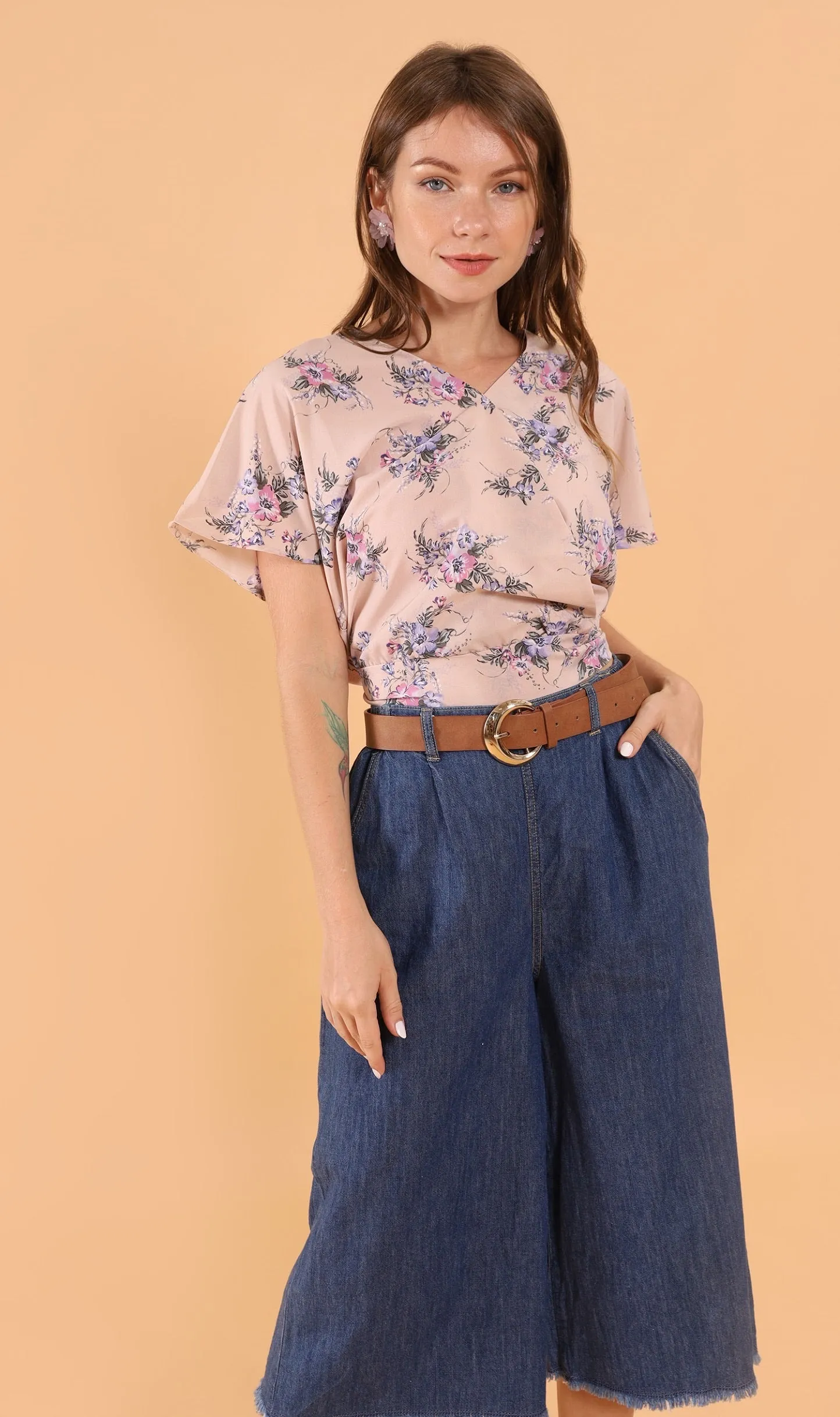 SARA Floral Flutter-Sleeve Top (Nude)