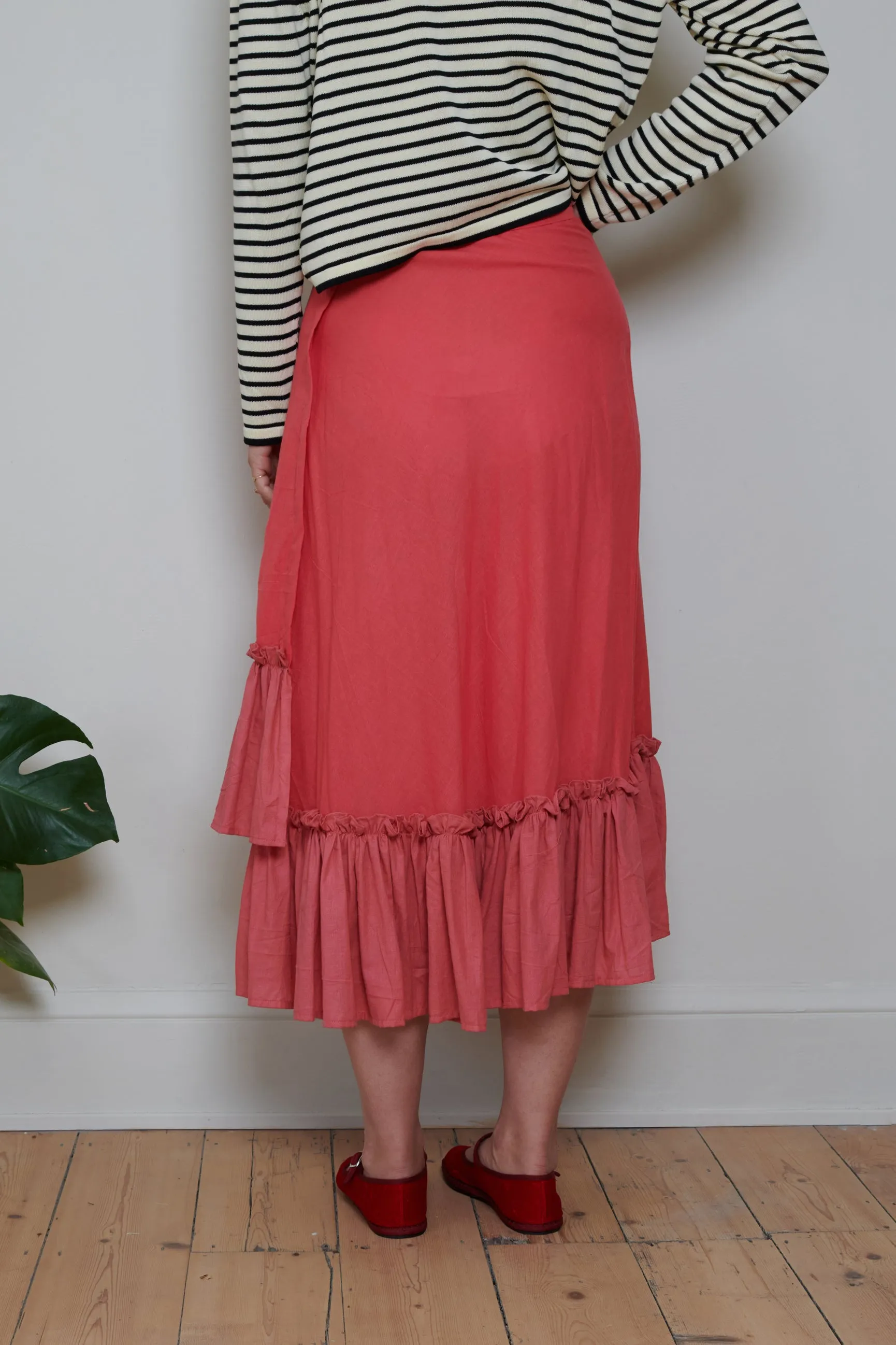Tidy Street Collection | Ruffle Contrast Wrap Skirt - Pink