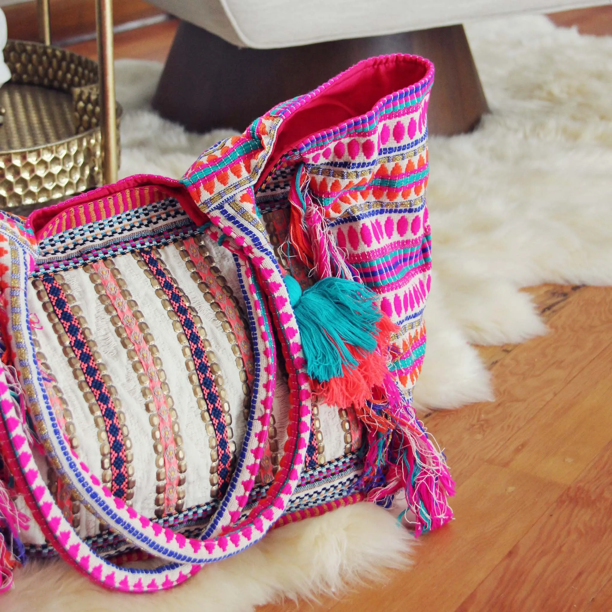 Traveler's Tales Tote