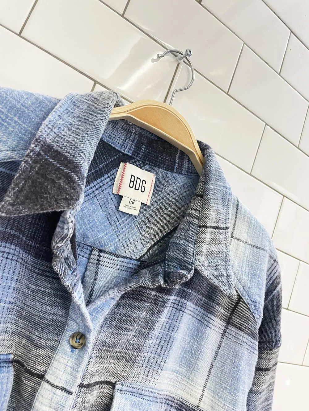 UO bdg joey cropped boxy flannel shirt