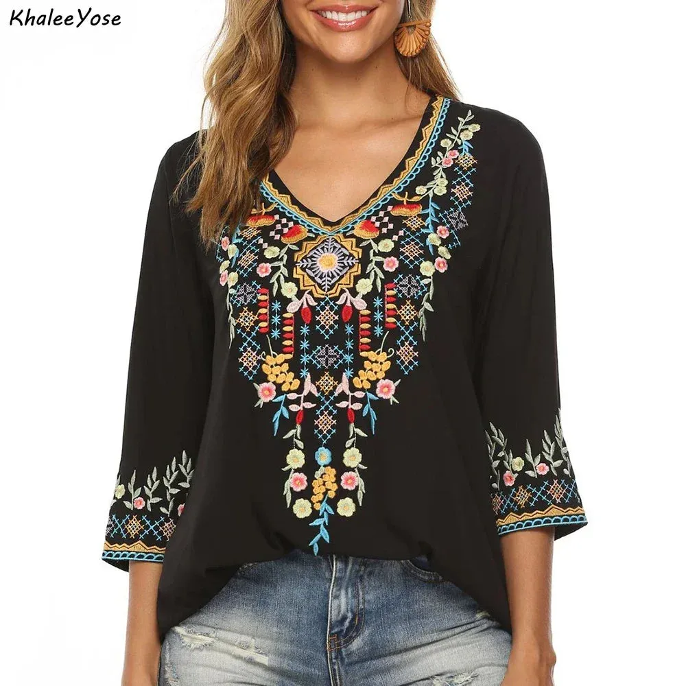 Vintage Chic Ladies Fashion Boho Embroidered Blouse