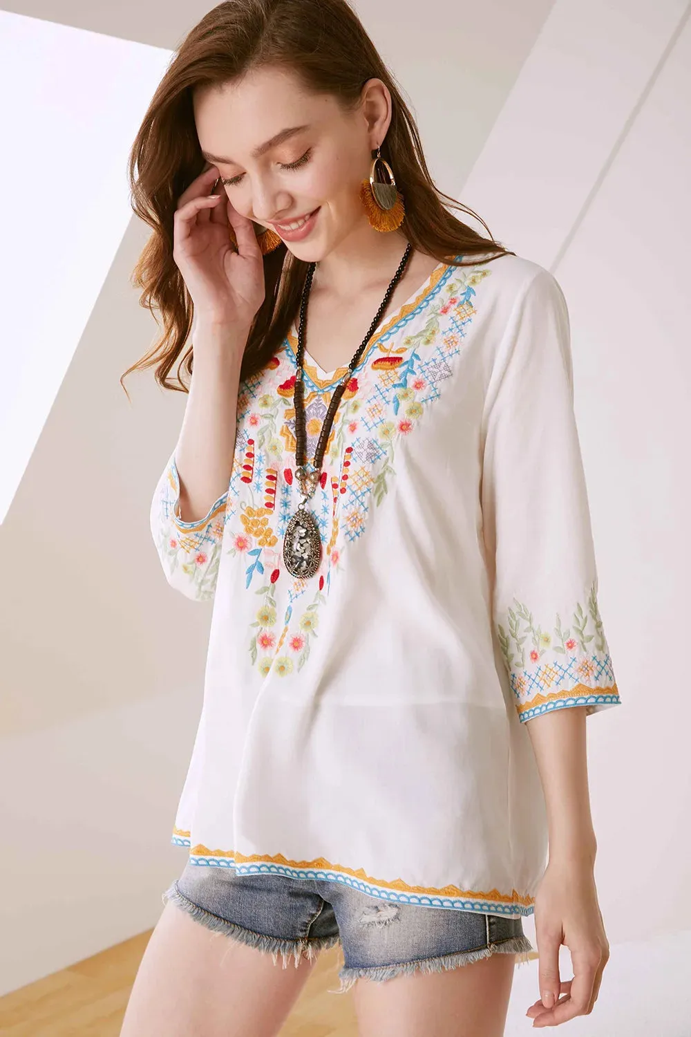 Vintage Chic Ladies Fashion Boho Embroidered Blouse