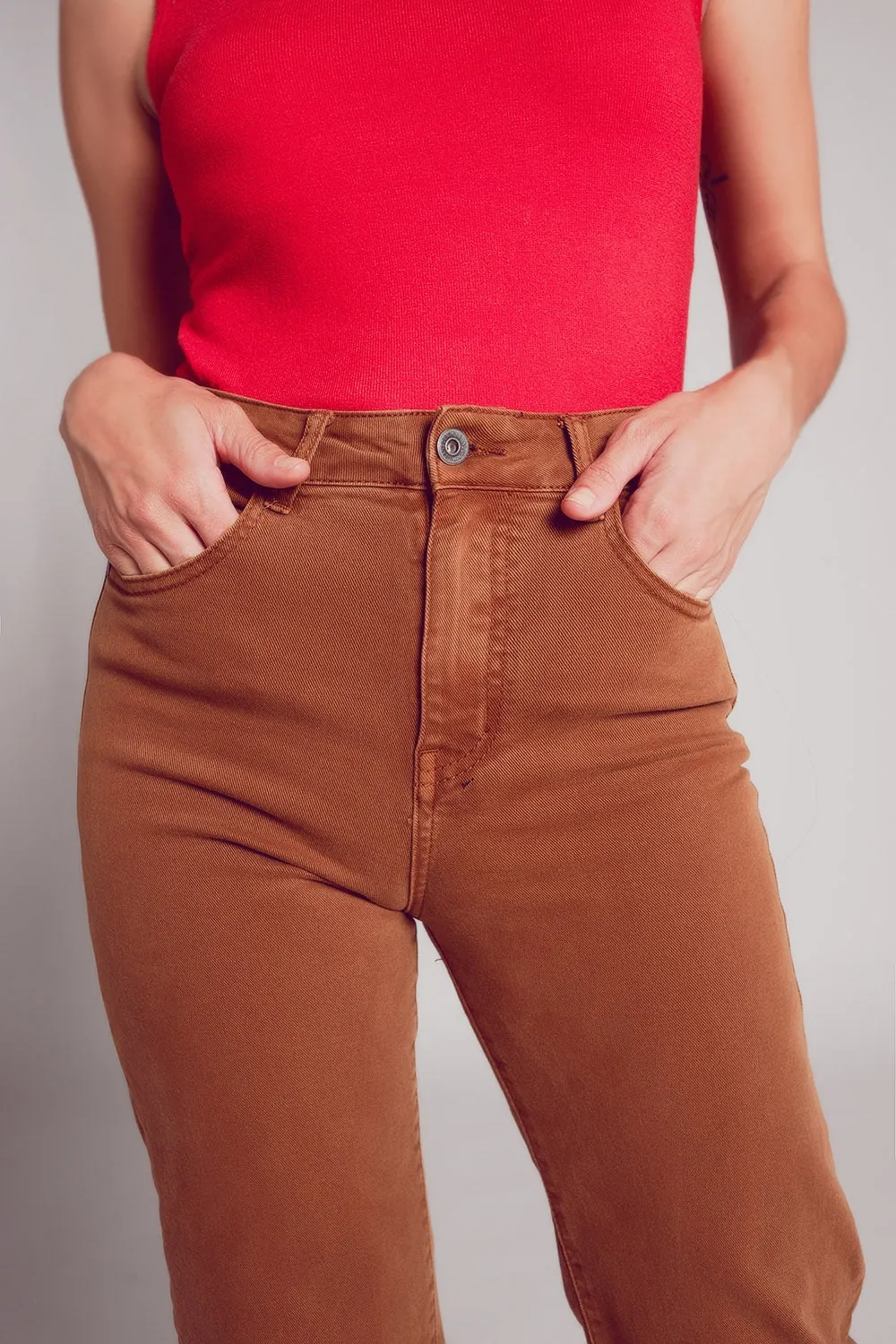 Wide Leg Jeans in Camel Brown