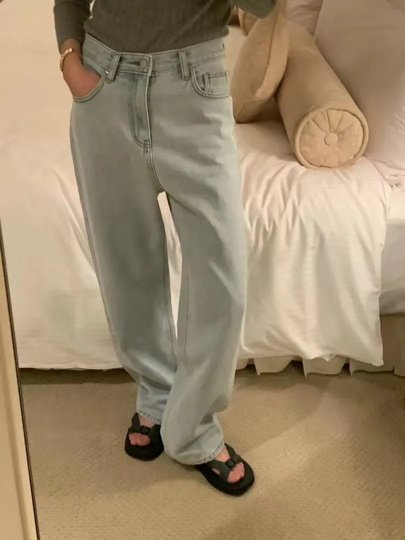 Wide leg jeans