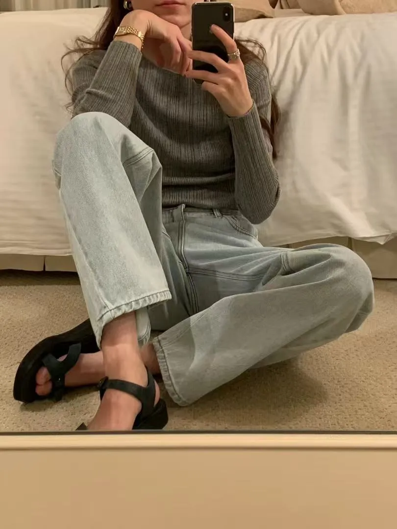 Wide leg jeans