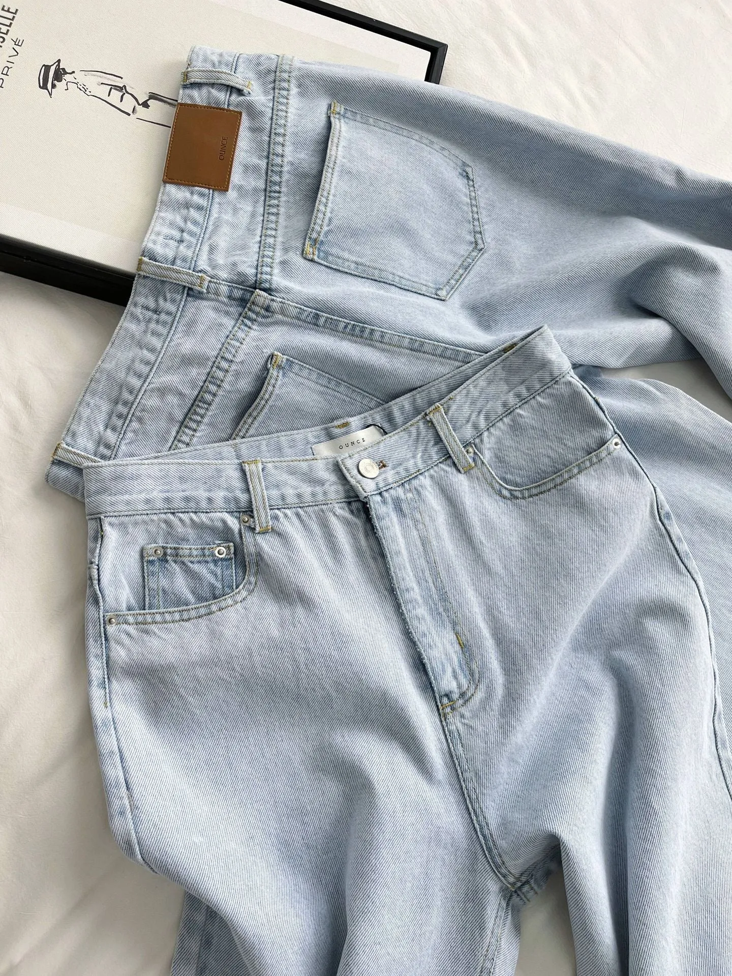 Wide leg jeans