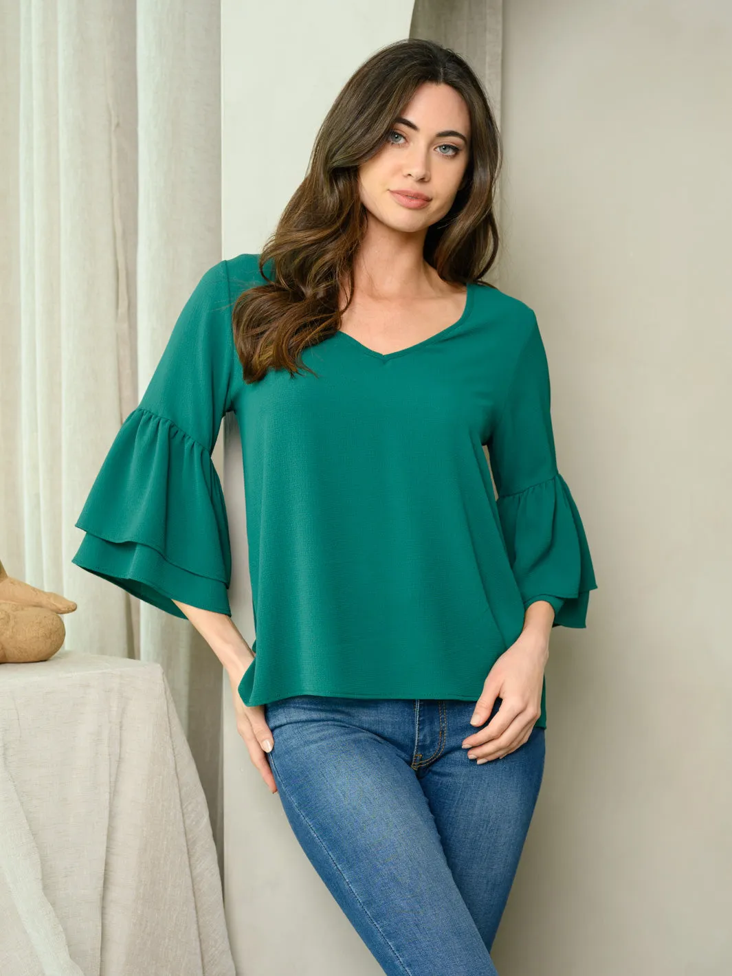 WOMEN'S 3/4 BELL SLEEVES V-NECK TOP