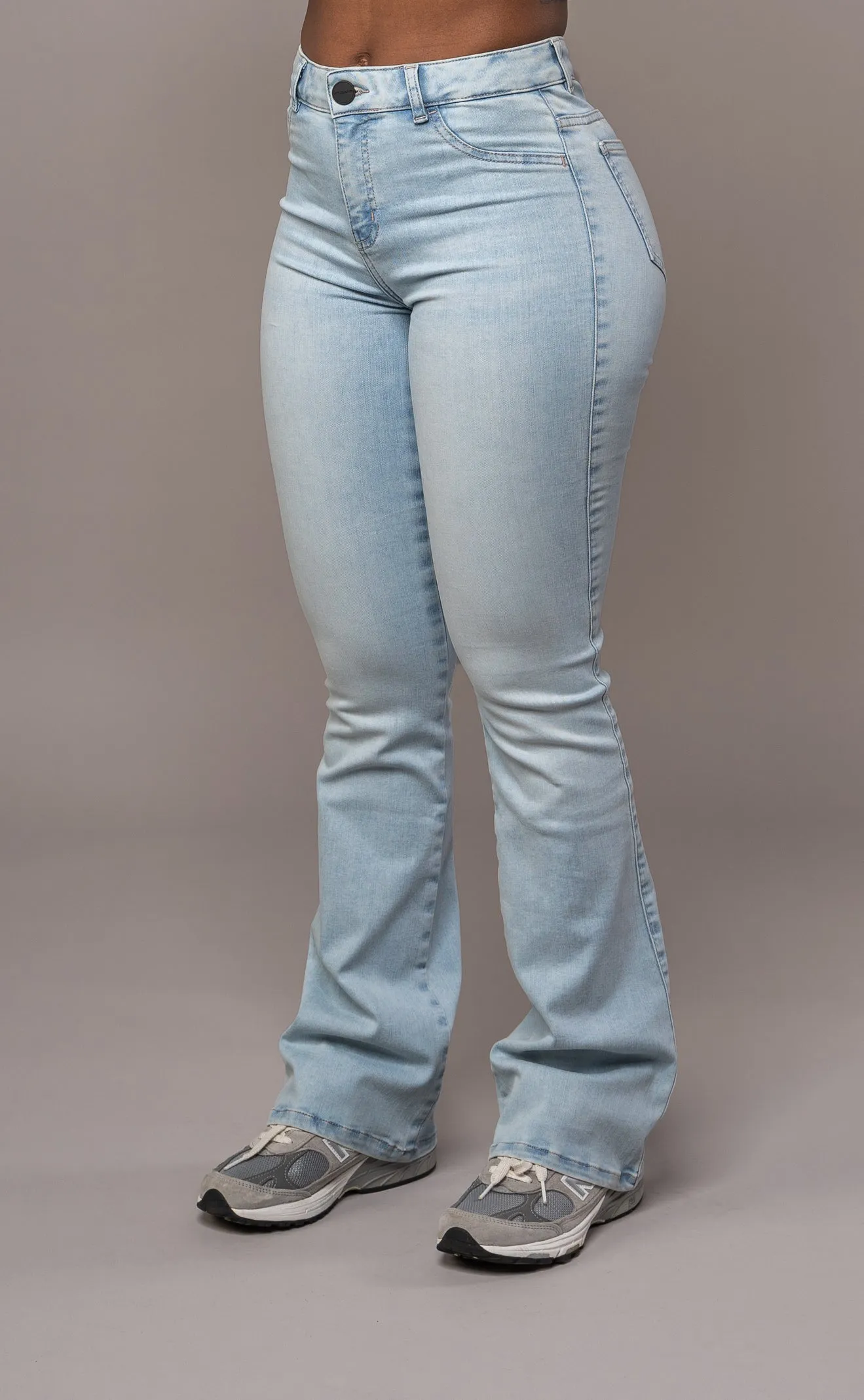 Womens Flared Mid Waisted Fitjeans - Vintage Blue