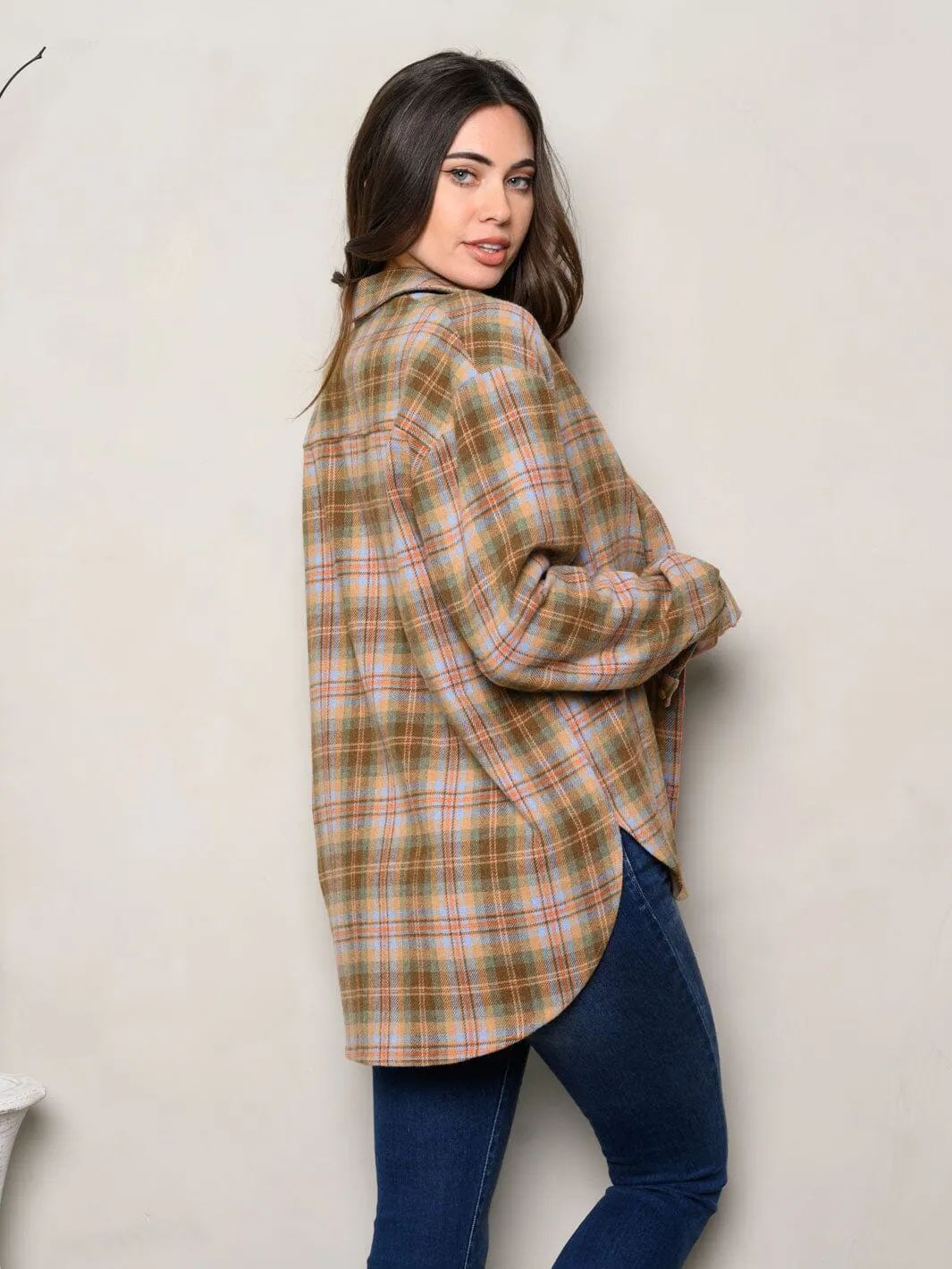 WOMEN'S LONG SLEEVE OVERSIZE BUTTON UP PLAID TOP