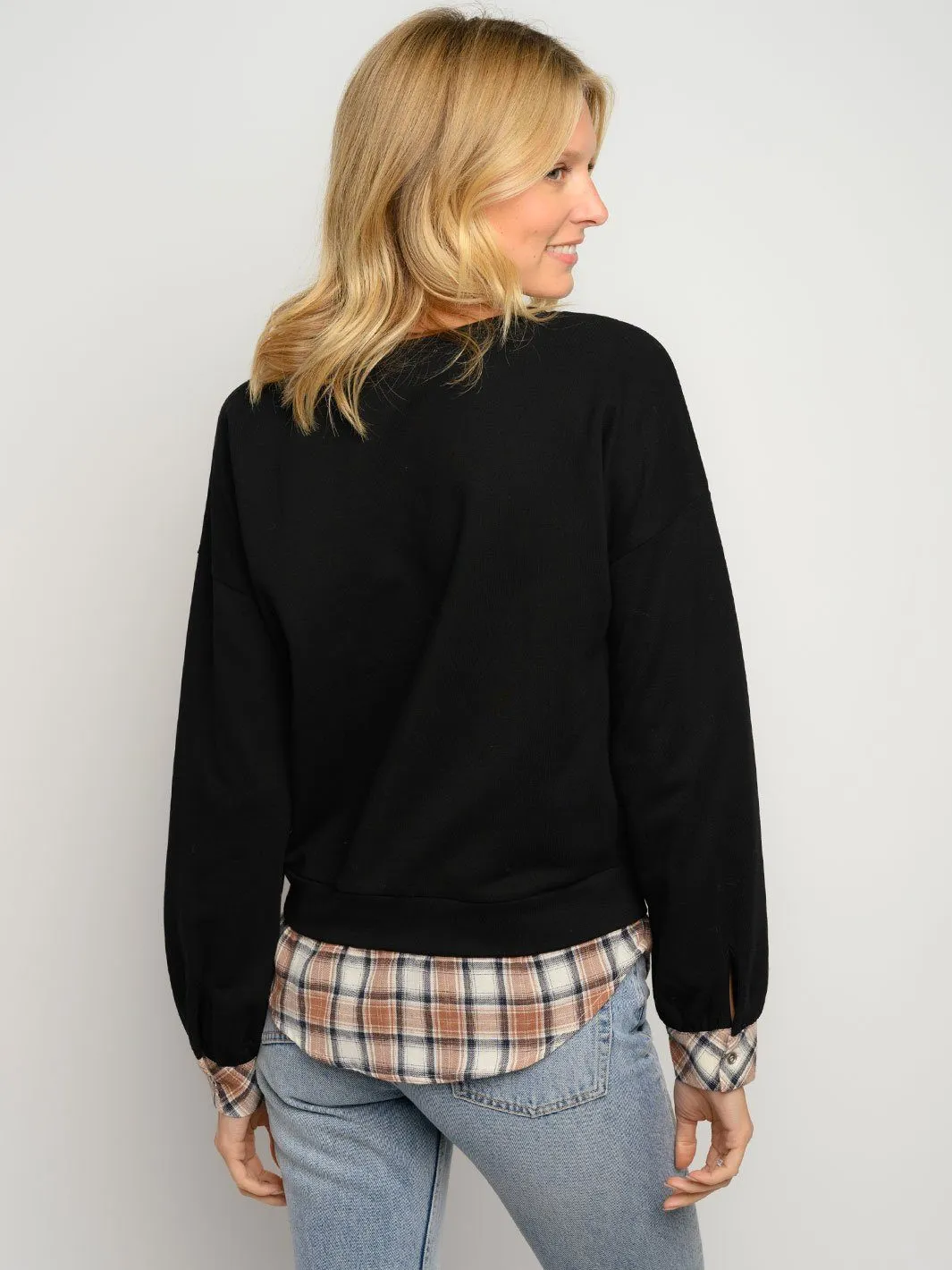 WOMEN'S LONG SLEEVE PLAID CONTRAST TOP