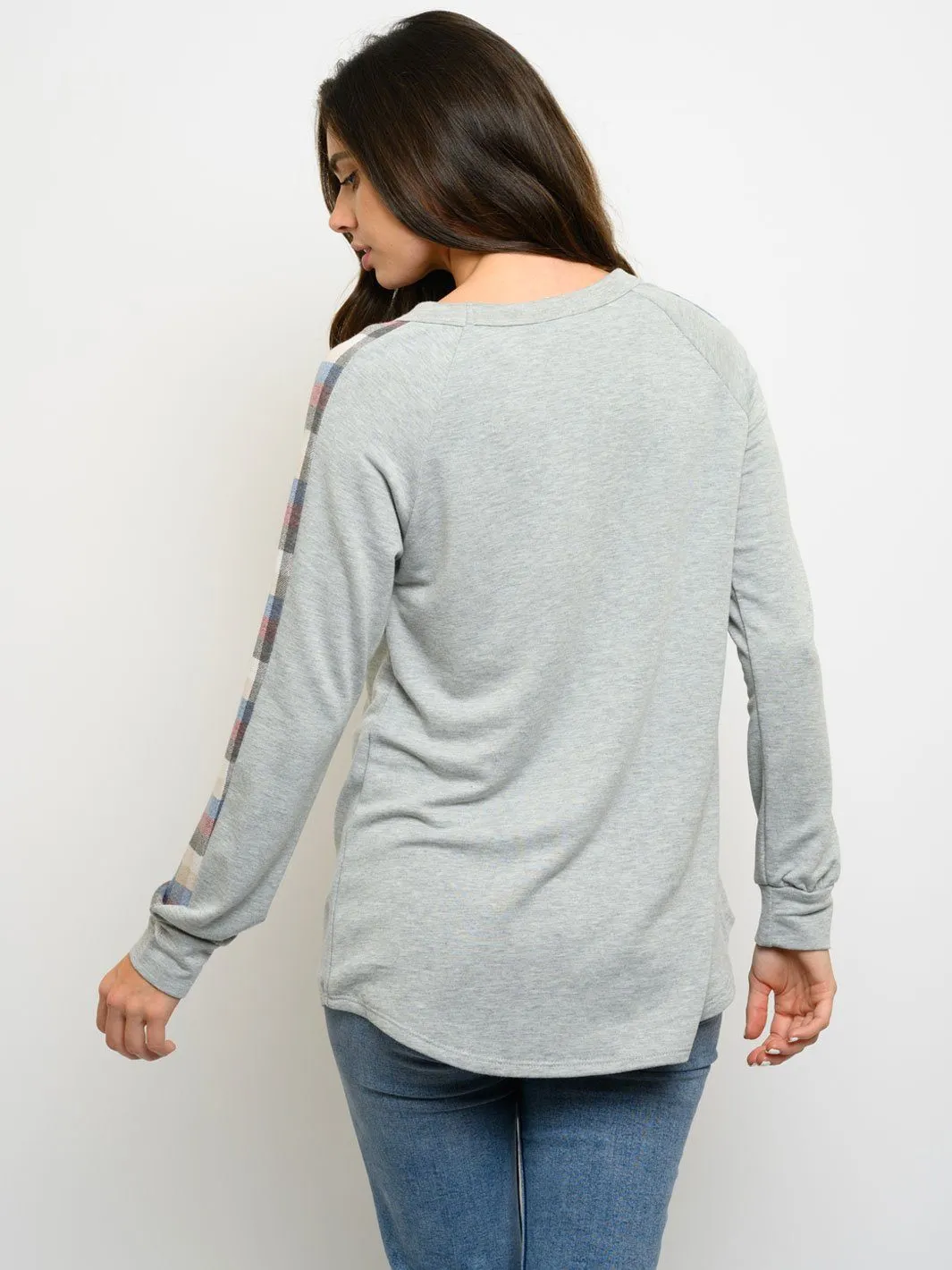 WOMEN'S PLAID LONG SLEEVE FRONT POCKET TOP