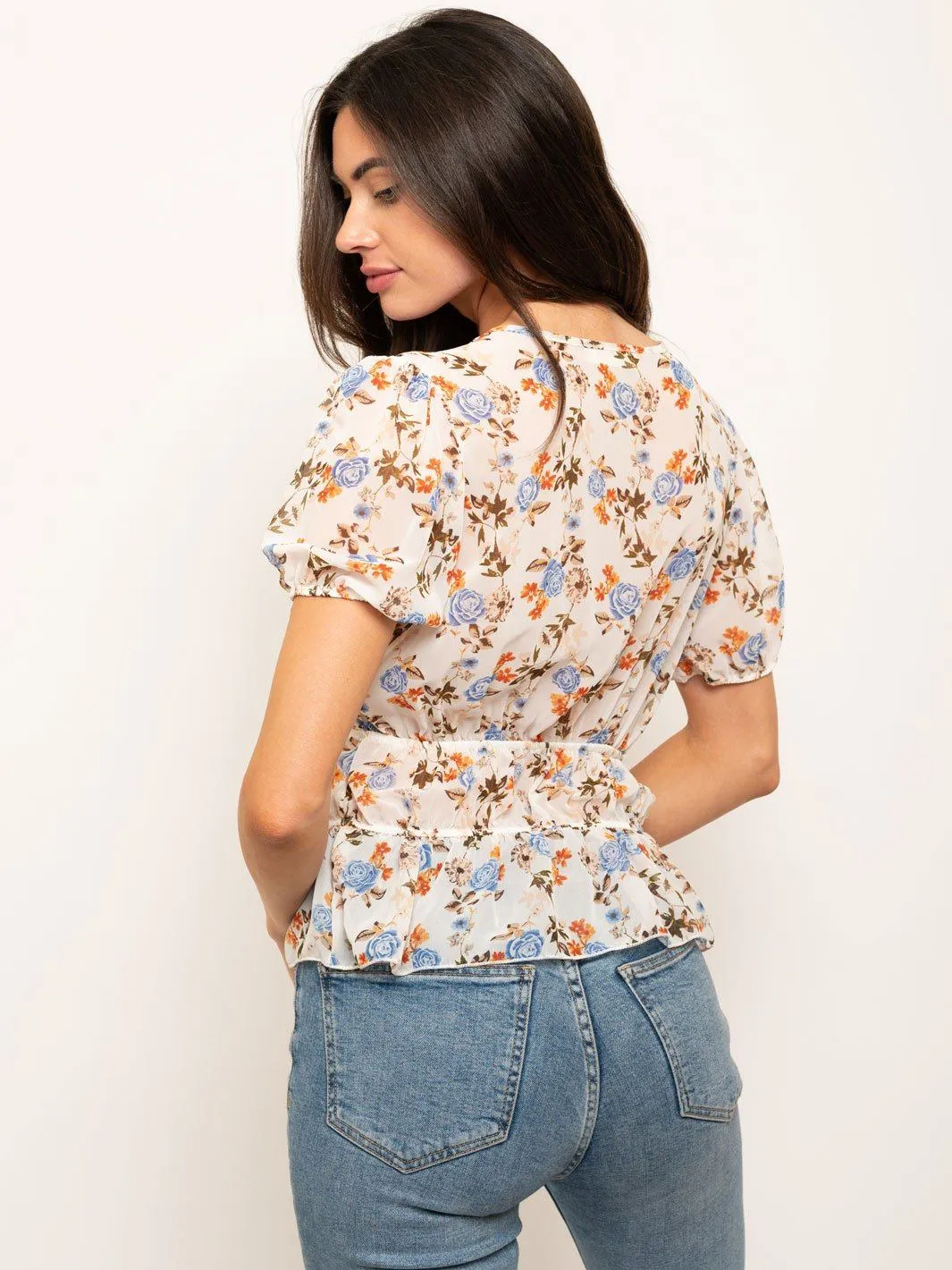 WOMEN'S SHORT SLEEVE FLORAL TOP