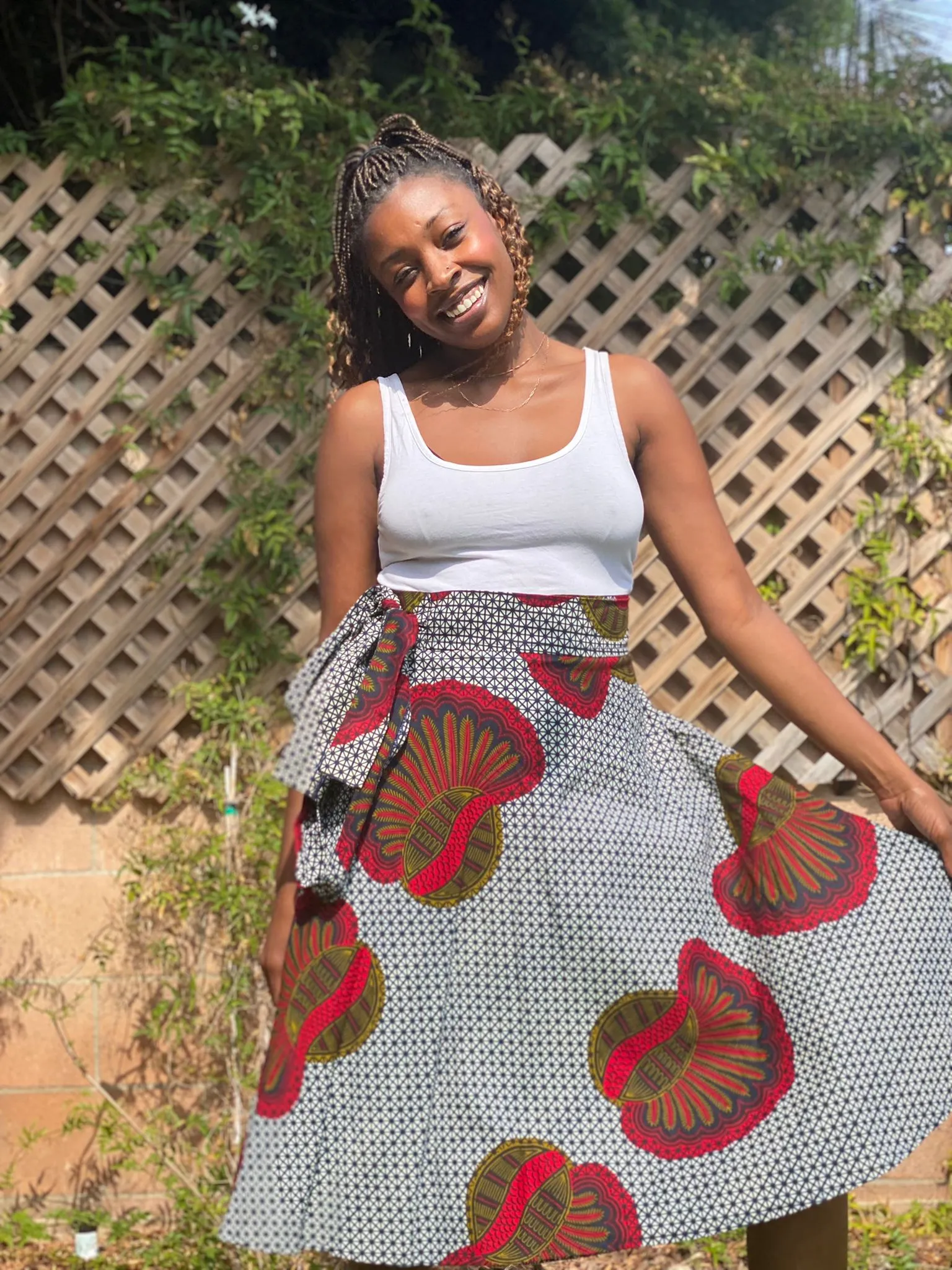 Wrap Skirt Mid-Length "Red shell"