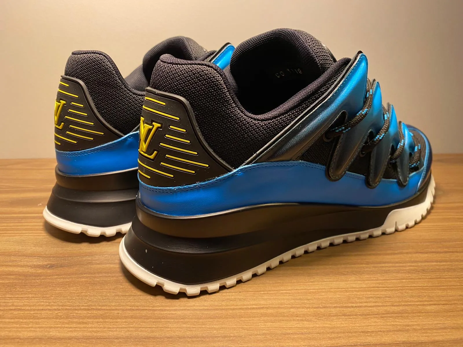 Zig Zag Sneaker